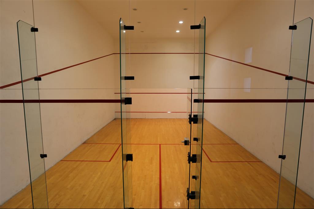 6- Indoor Squash Court_resized
